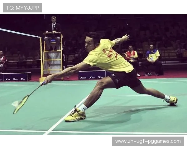 羽毛球推球战术运用